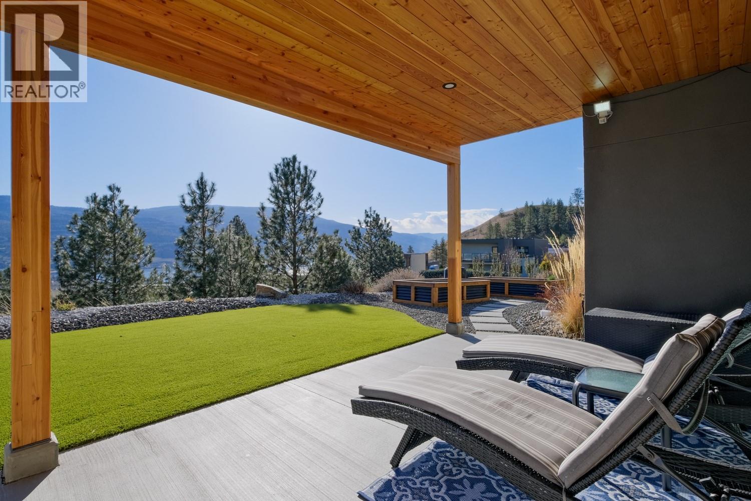 104 SKAHA BENCH Way, Penticton
