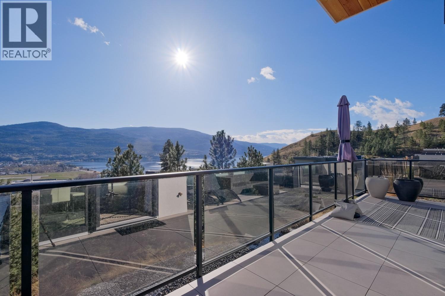 104 SKAHA BENCH Way, Penticton