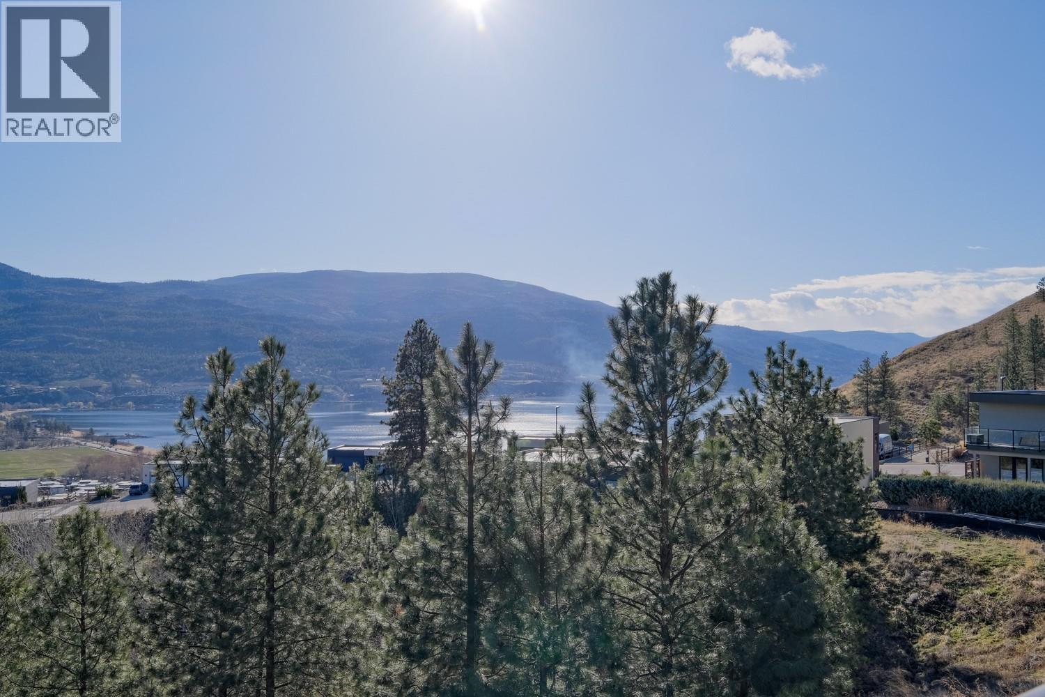 104 SKAHA BENCH Way, Penticton