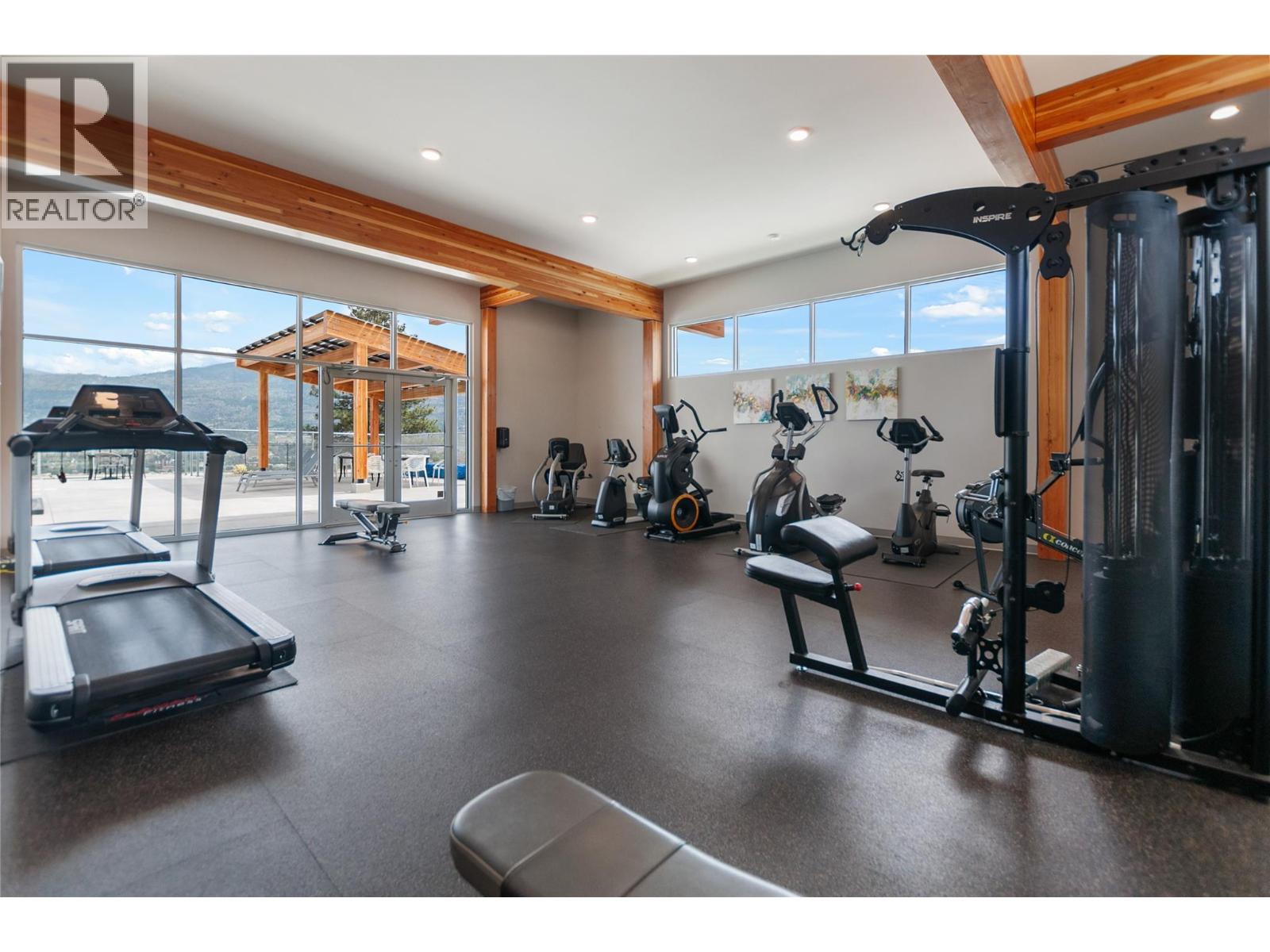 104 SKAHA BENCH Way, Penticton