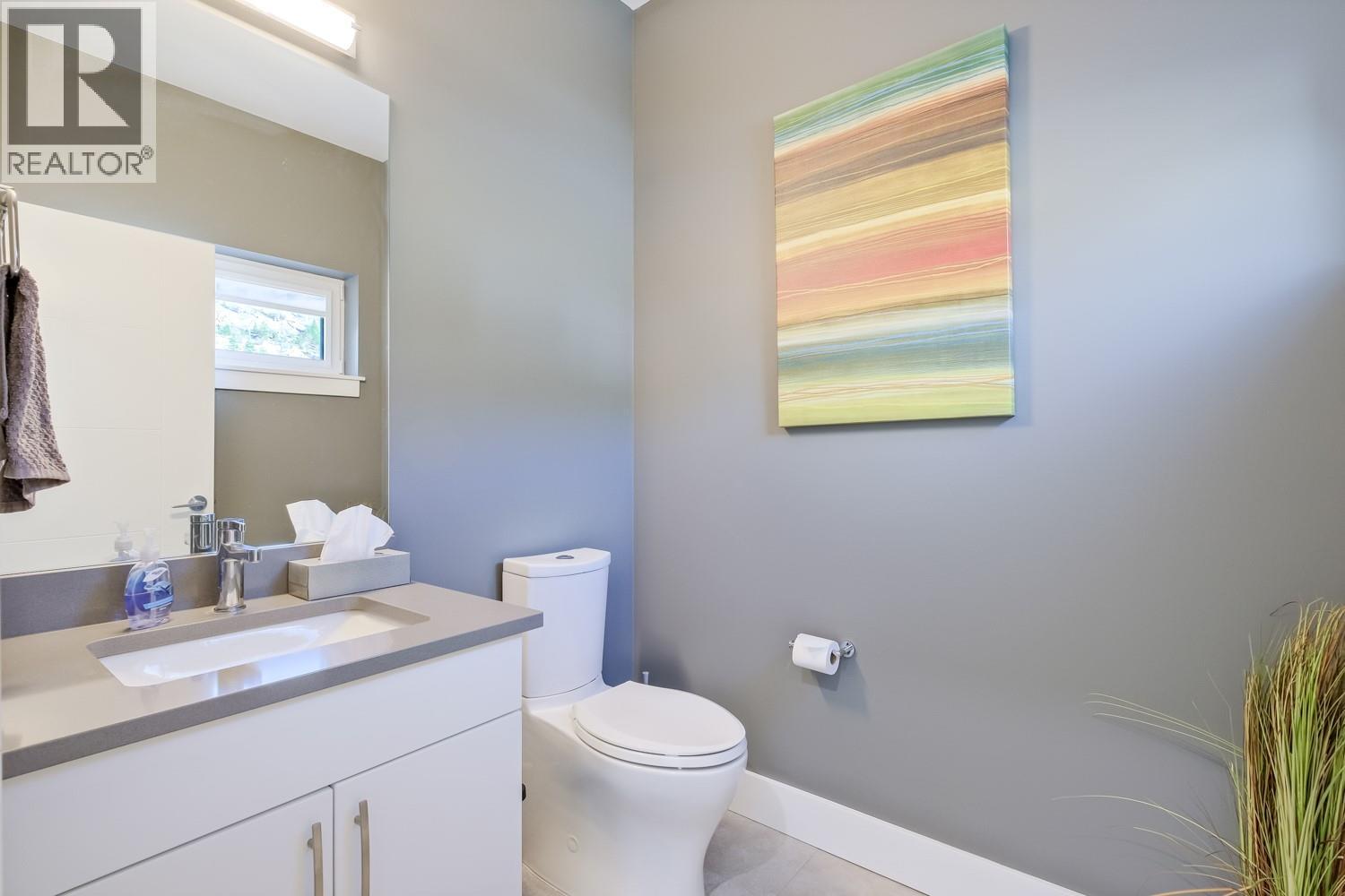 104 SKAHA BENCH Way, Penticton