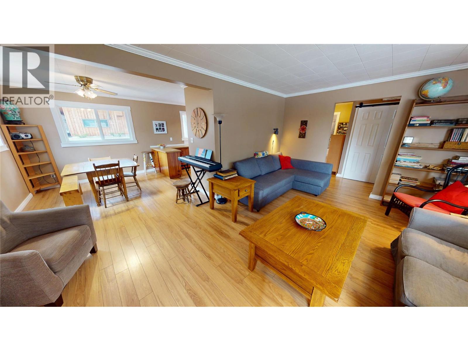 8279 Sun Creek Road, Canal Flats