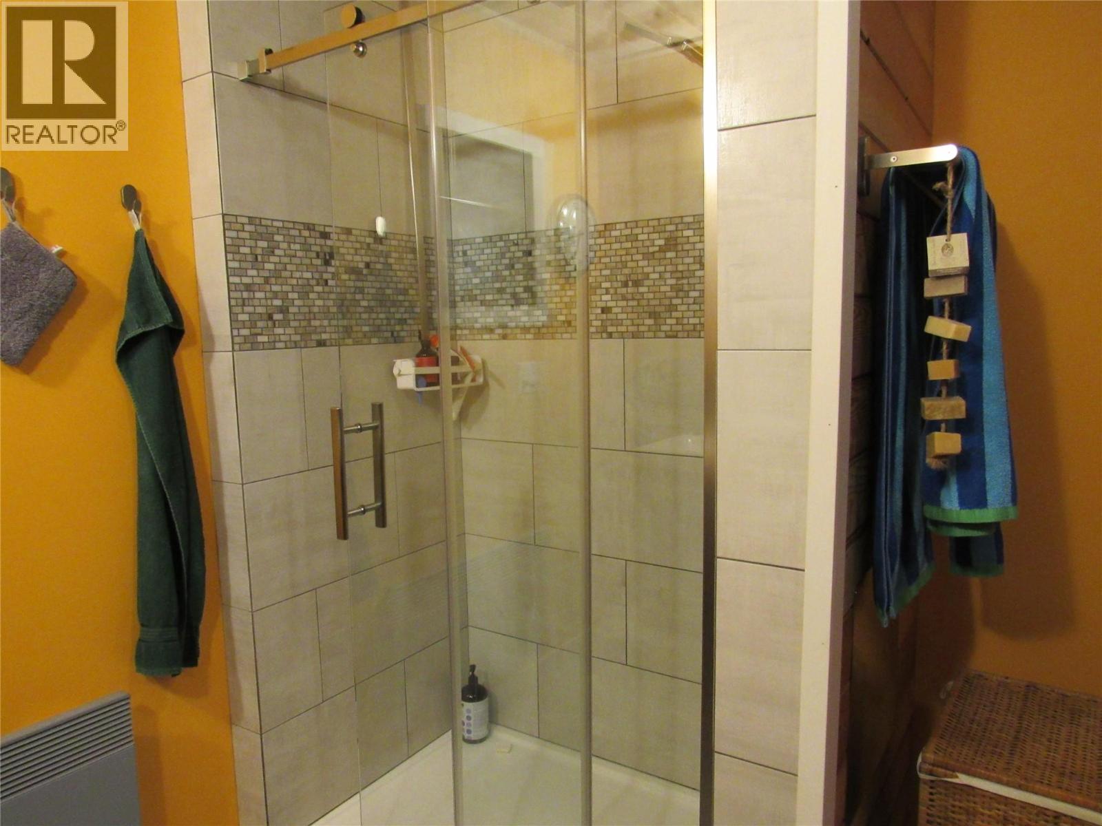 5375 Allendale Crescent, Castlegar