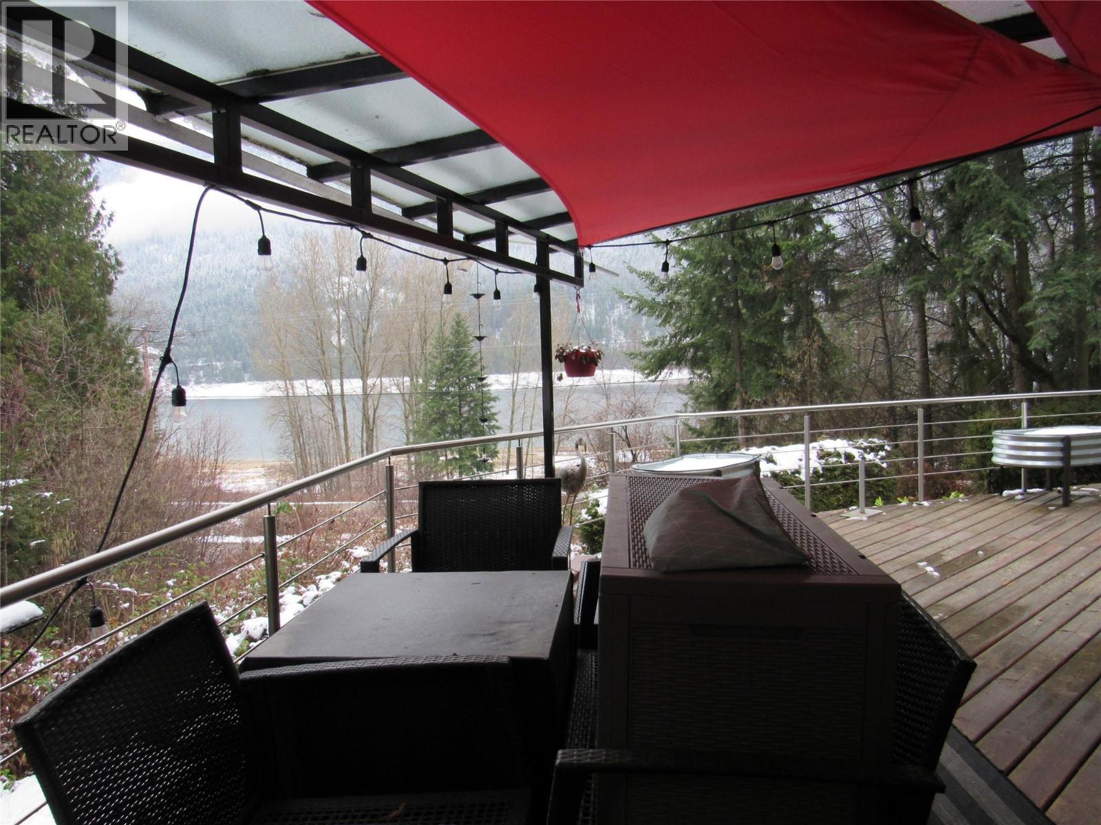 5375 Allendale Crescent, Castlegar