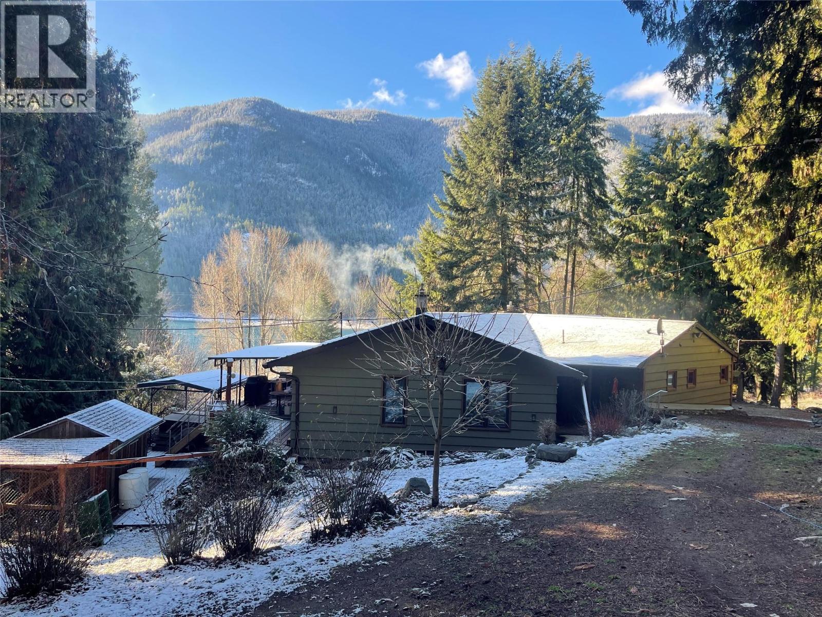 5375 Allendale Crescent, Castlegar