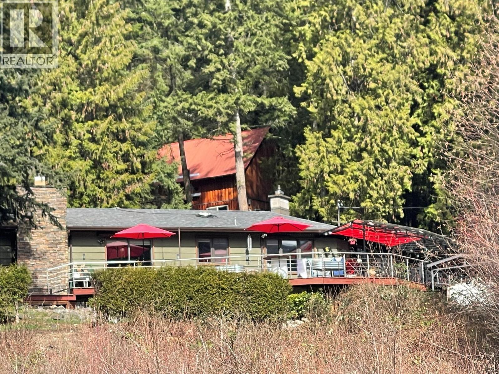 5375 Allendale Crescent, Castlegar