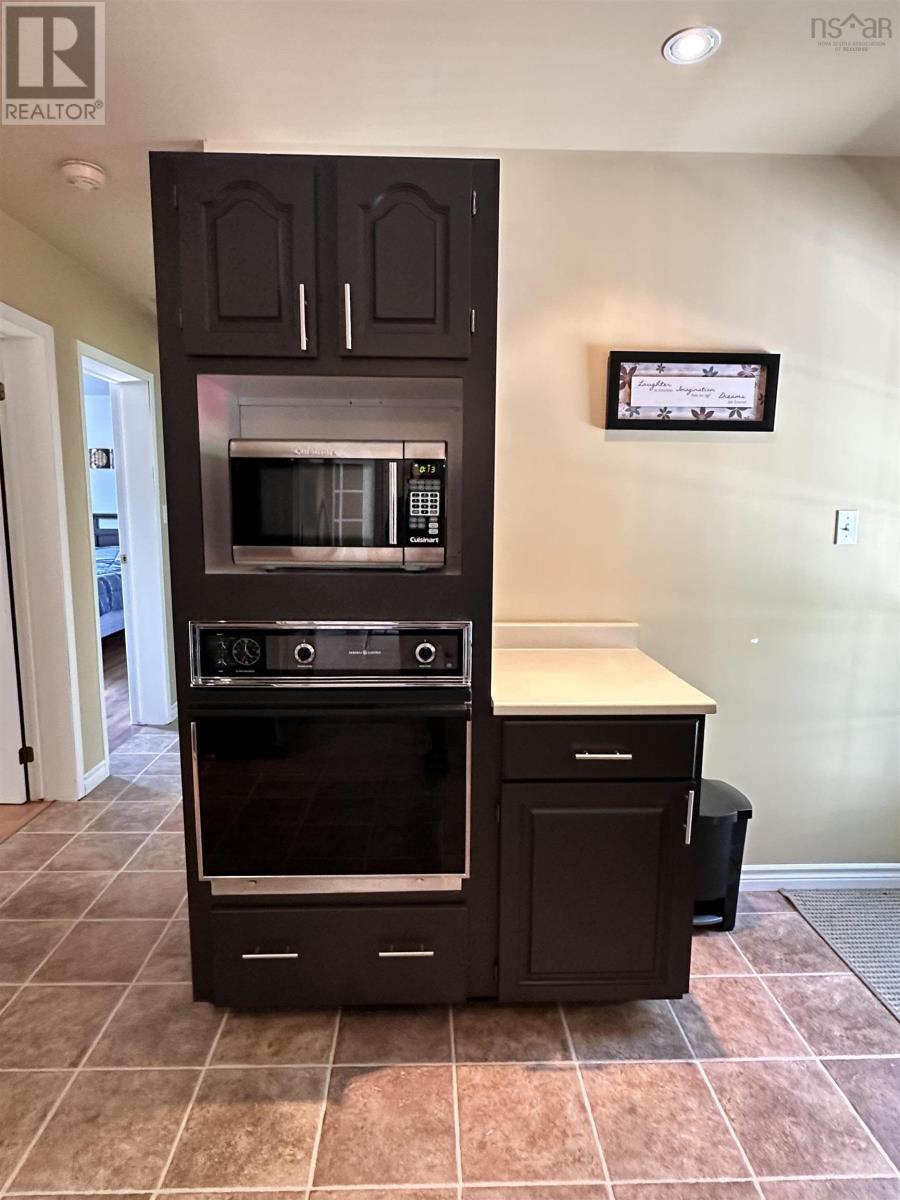 Property 6 of 25 of 41 James Street