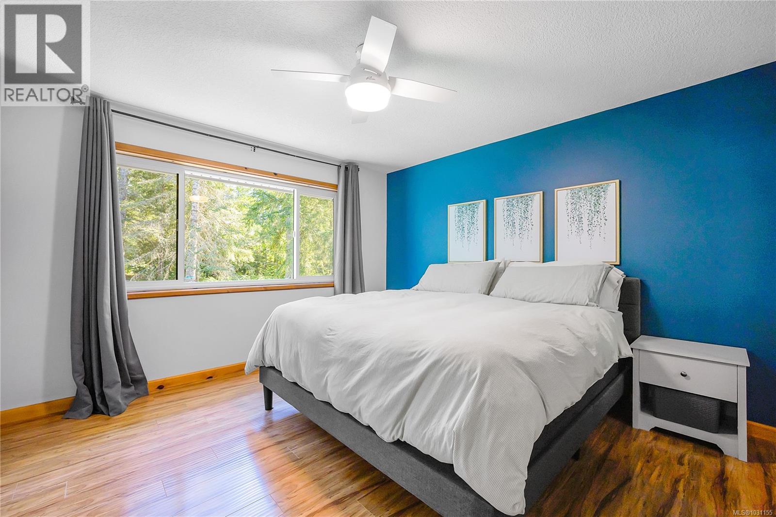 4299 Entrance Ave, Ladysmith