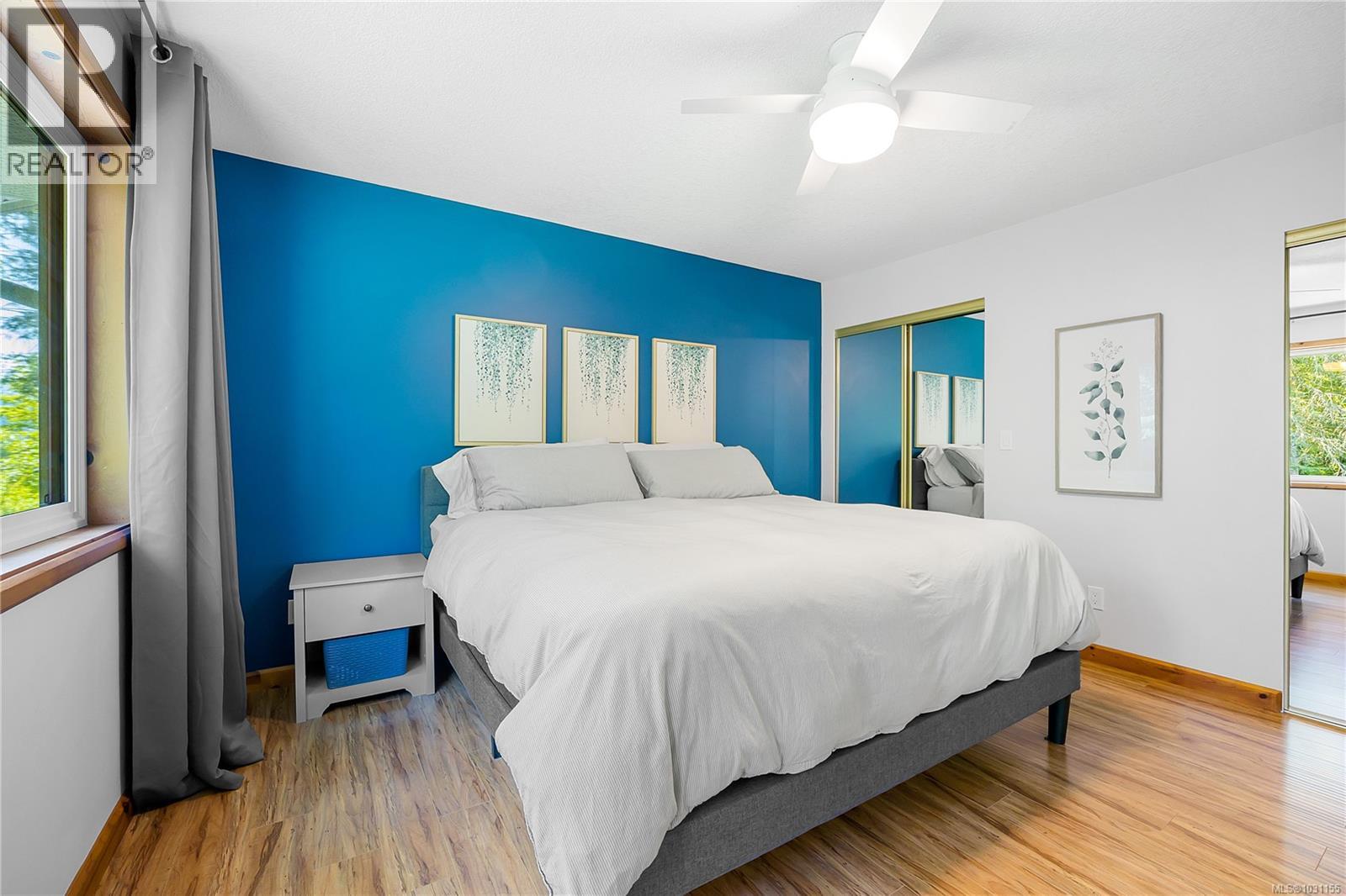 4299 Entrance Ave, Ladysmith