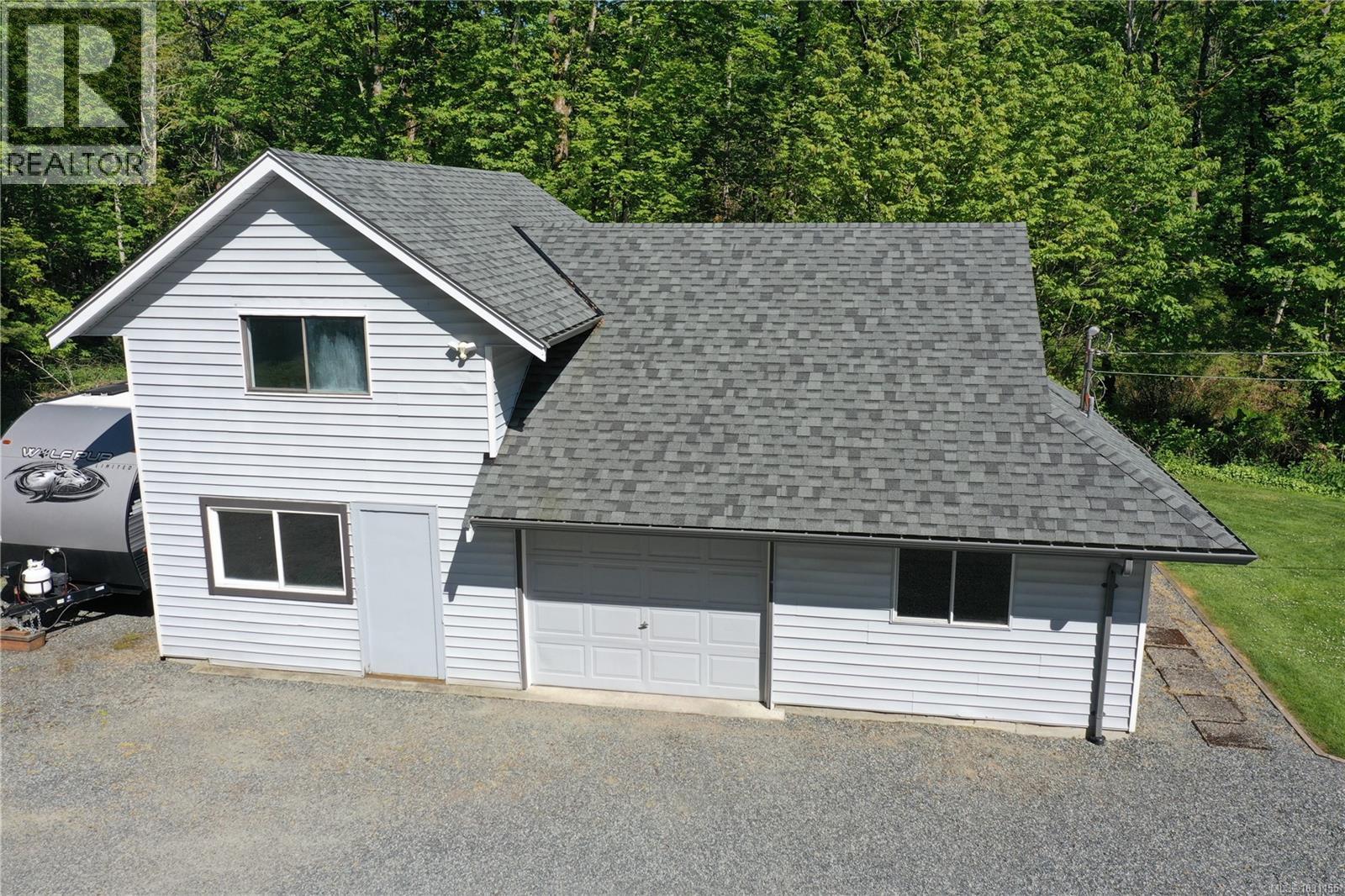 4299 Entrance Ave, Ladysmith