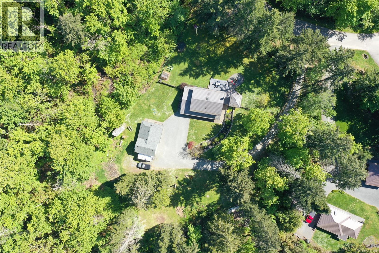 4299 Entrance Ave, Ladysmith