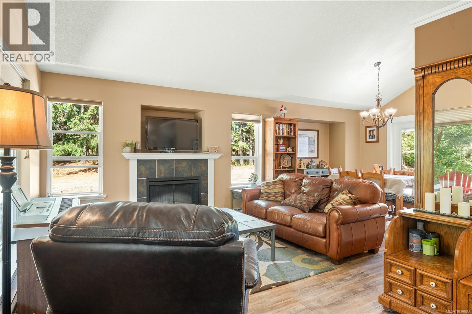 2100 Cedar Rd - 17