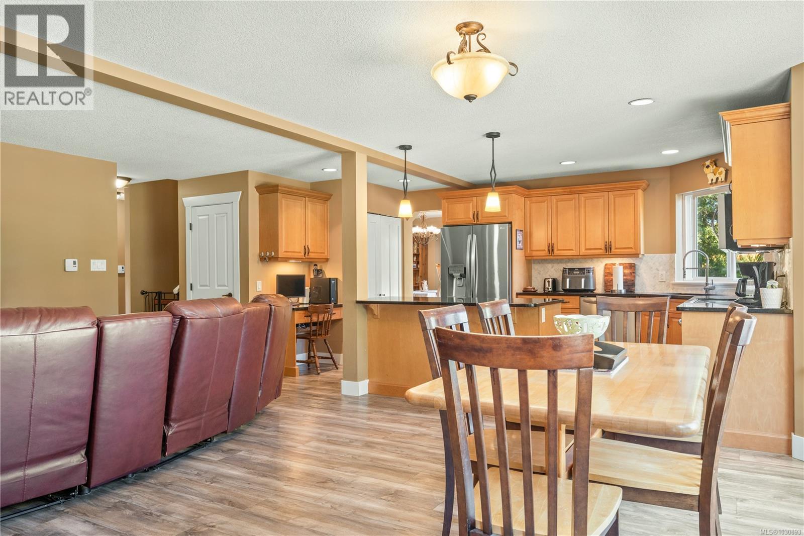 2100 Cedar Rd - 31