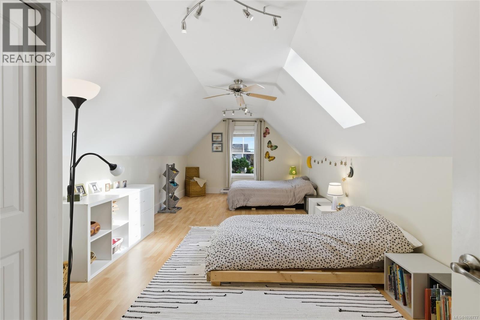 647 Temple St, Parksville