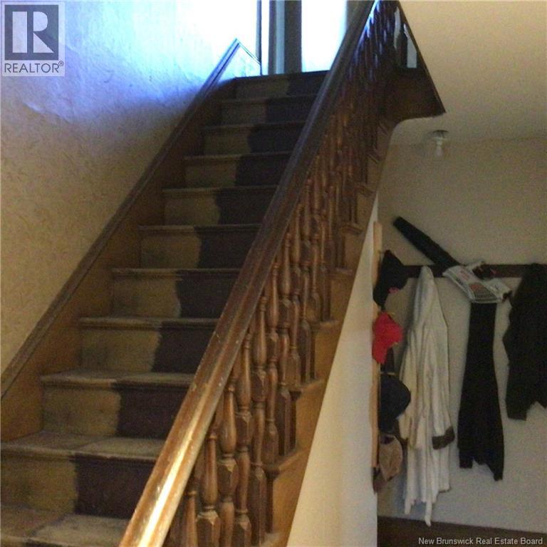 16 Dow Street - 10