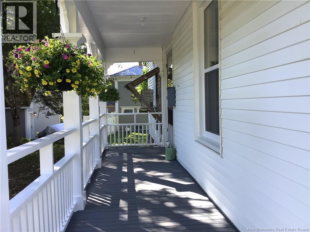 16 Dow Street - 3
