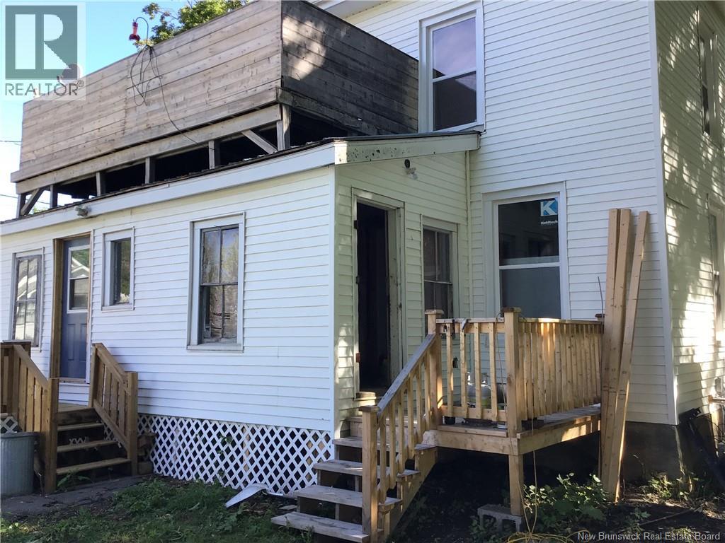 16 Dow Street - 5