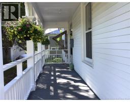Foyer - 16 Dow Street, St  Stephen, NB E3L1R9 Photo 8