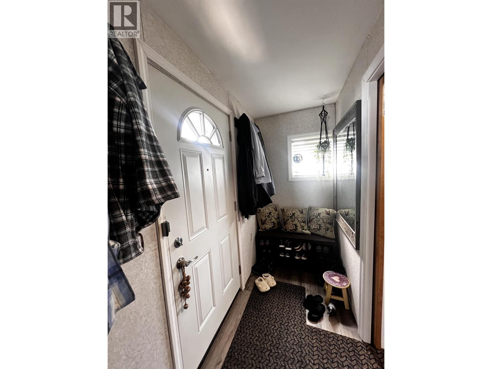 #43 8420 ALASKA ROAD - 7