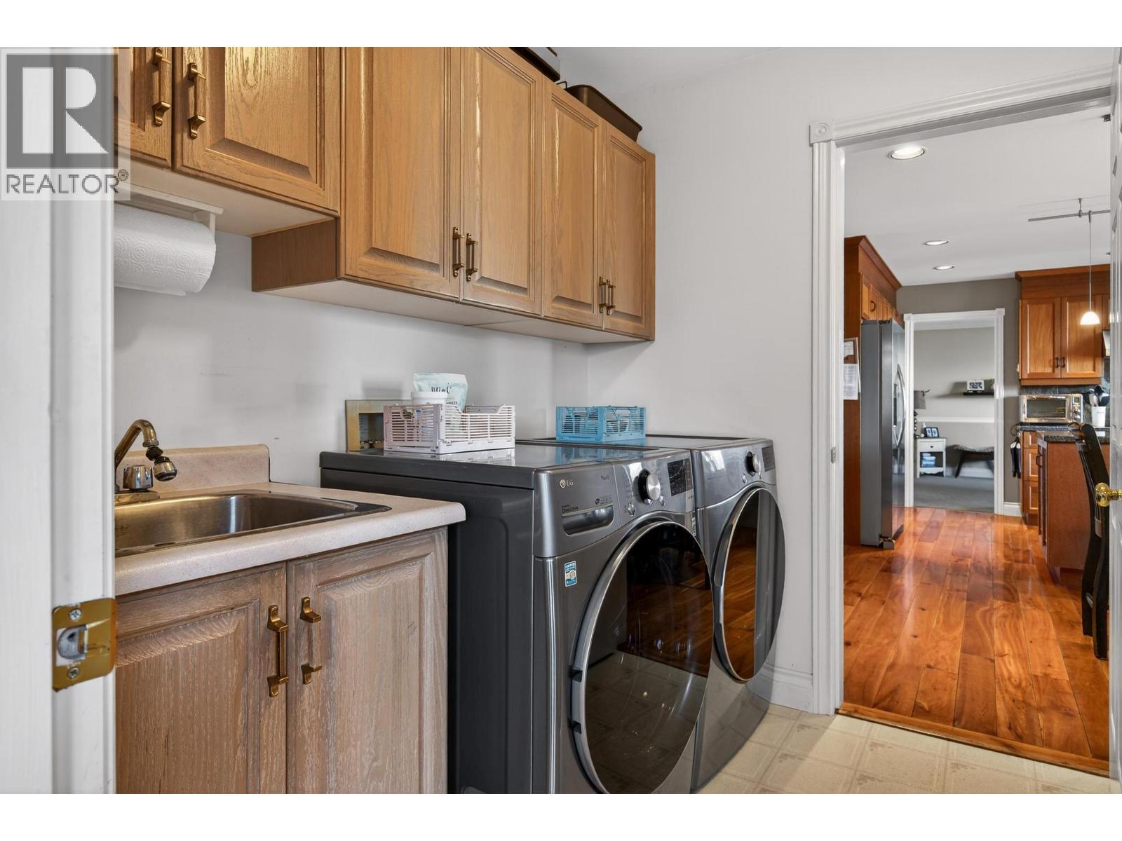 486 Bayhill Place, Kelowna