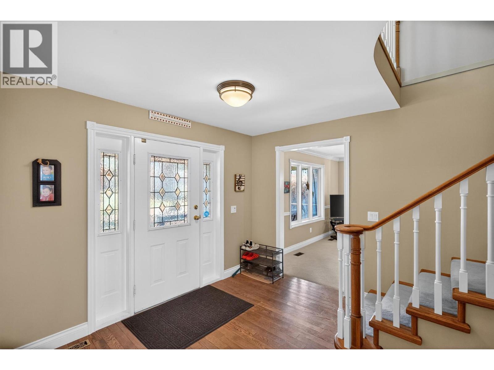 486 Bayhill Place, Kelowna