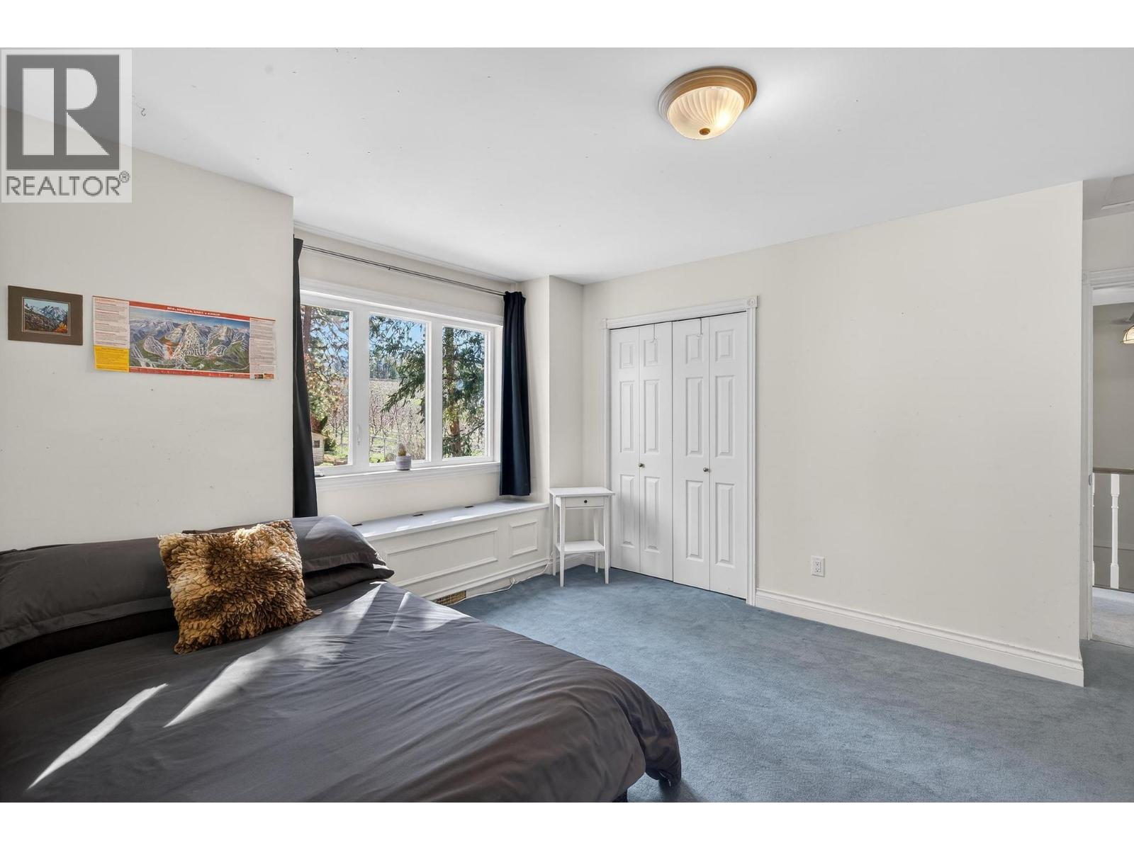 486 Bayhill Place, Kelowna