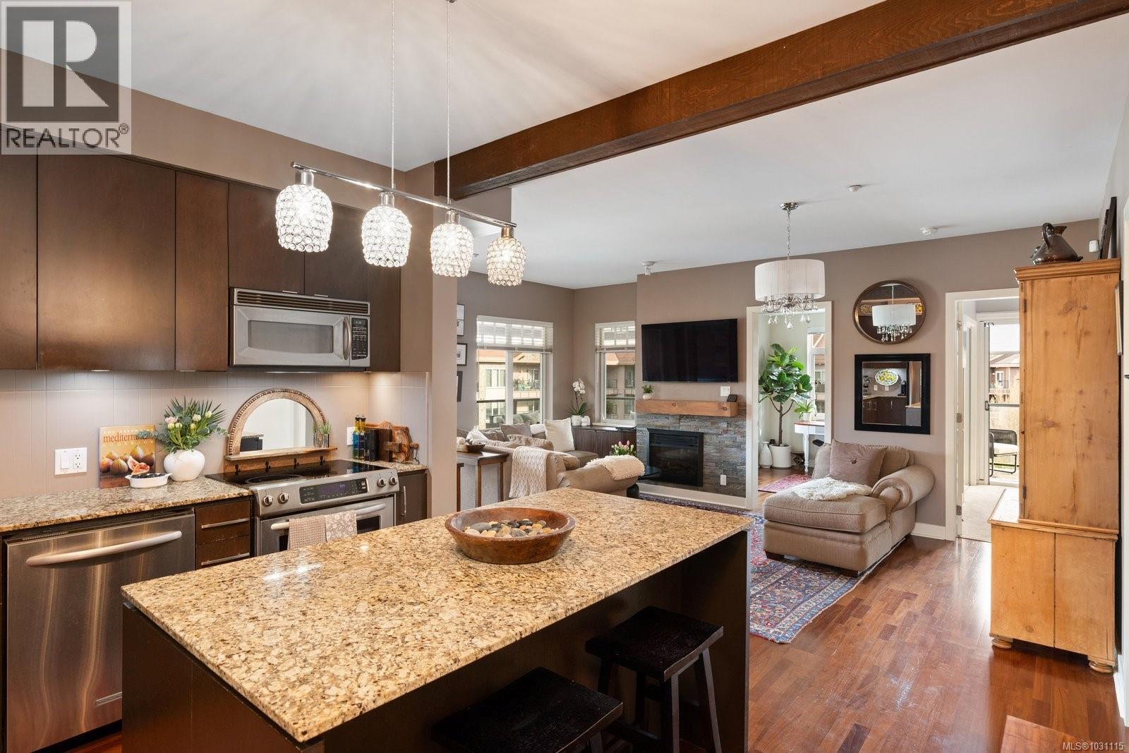 301 1375 Bear Mountain Pkwy, Langford