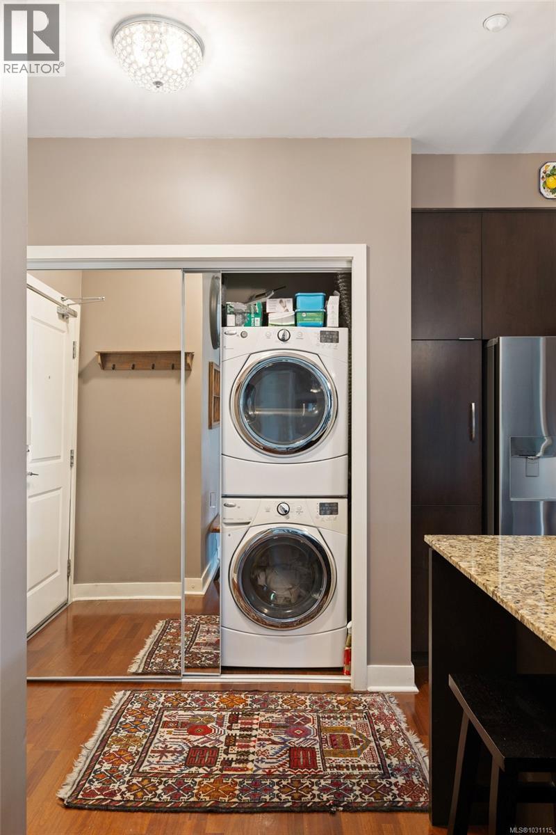 301 1375 Bear Mountain Pkwy, Langford