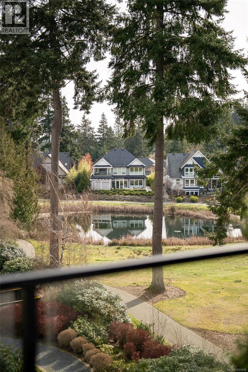 301 1375 Bear Mountain Pkwy, Langford