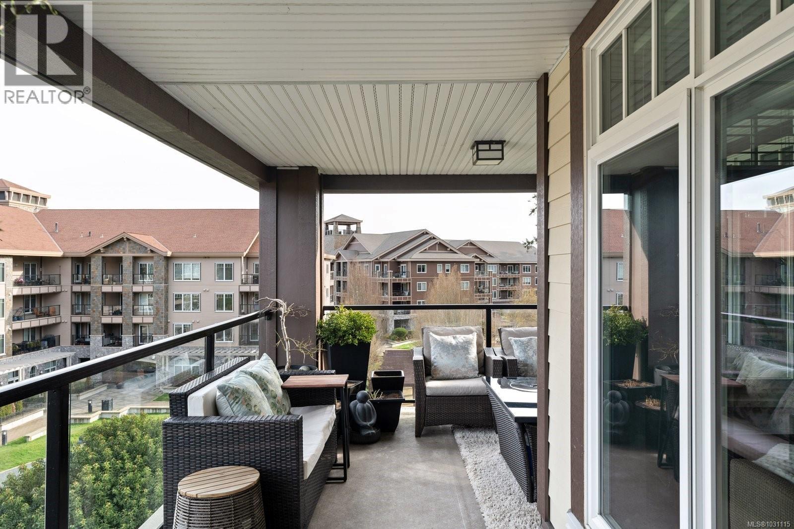 301 1375 Bear Mountain Pkwy, Langford