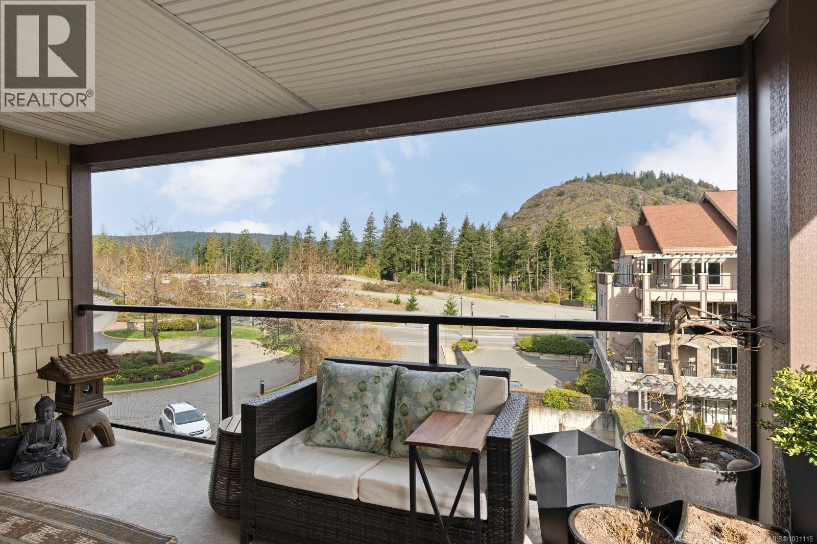 301 1375 Bear Mountain Pkwy, Langford