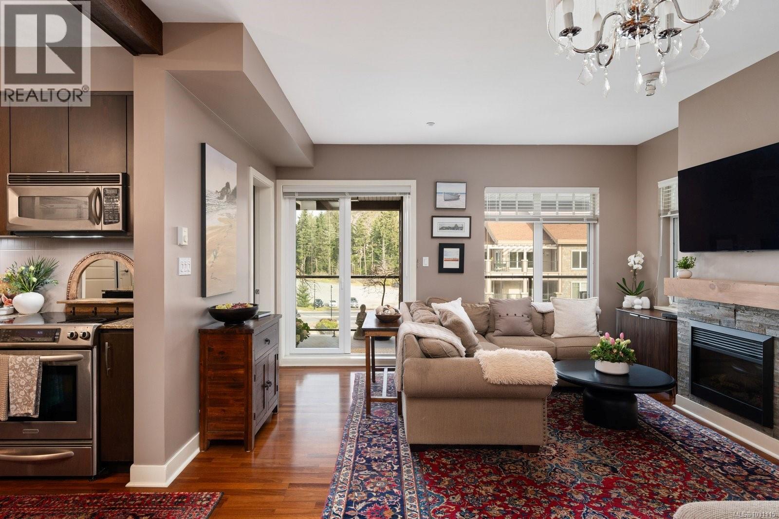 301 1375 Bear Mountain Pkwy, Langford