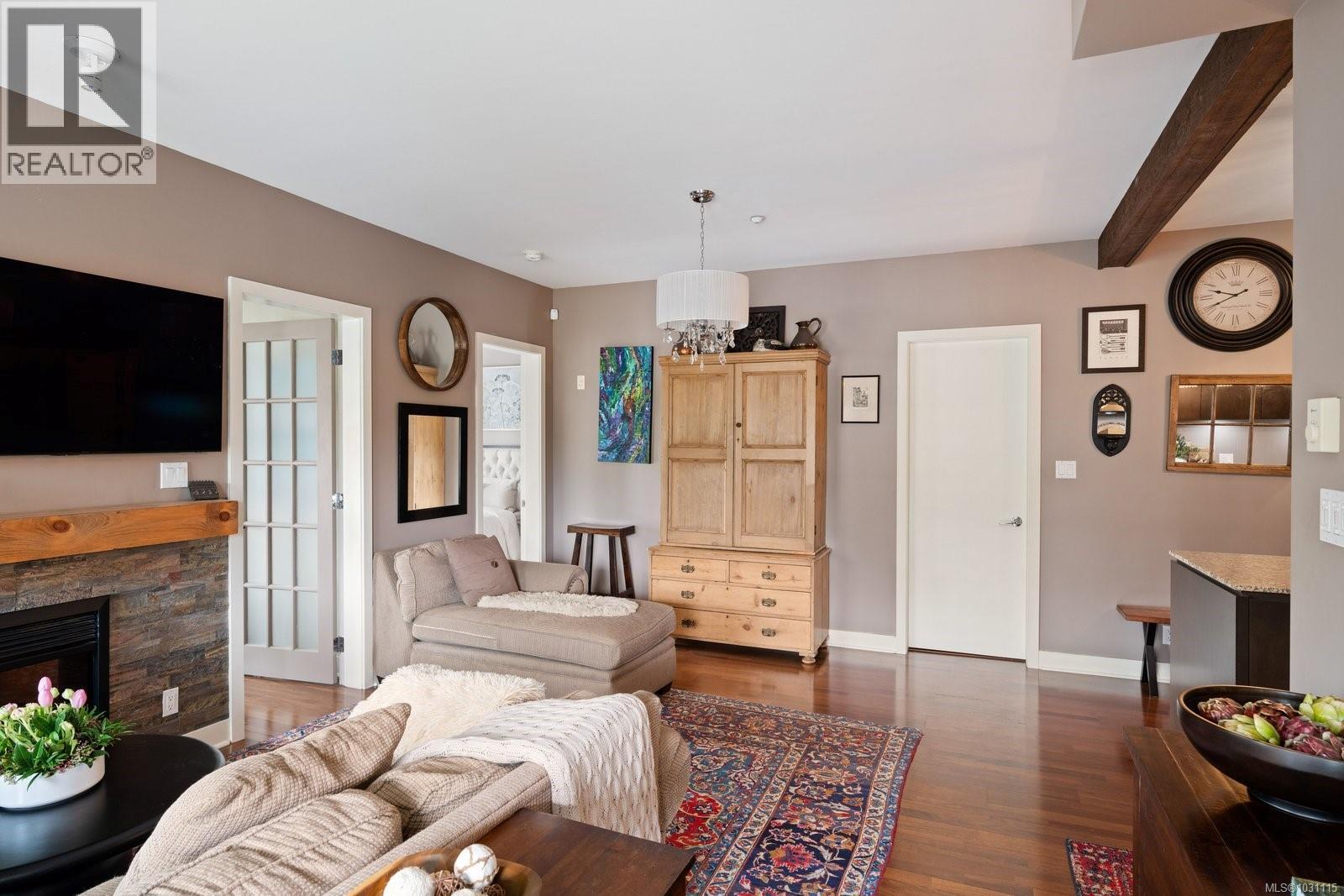 301 1375 Bear Mountain Pkwy, Langford