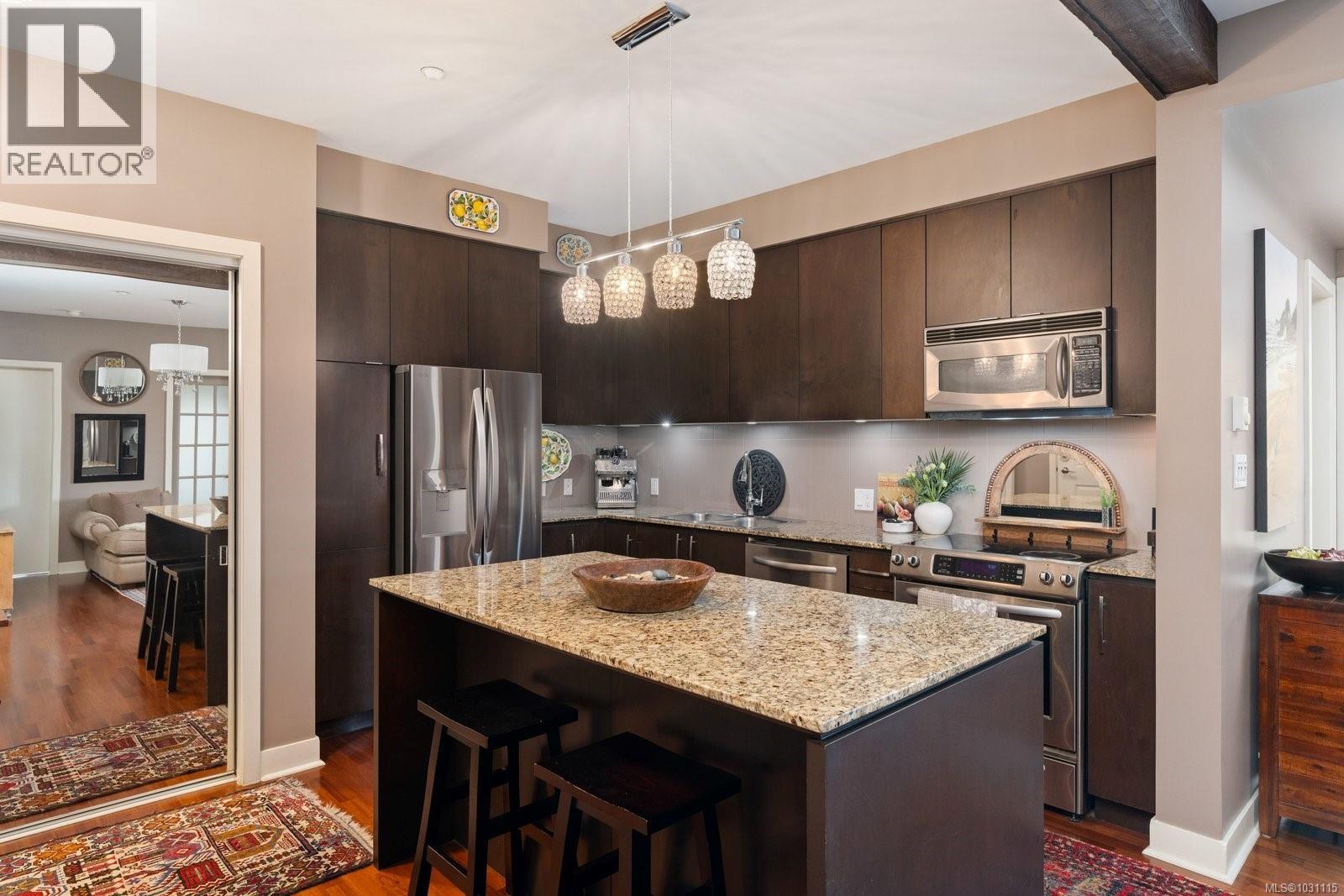 301 1375 Bear Mountain Pkwy, Langford