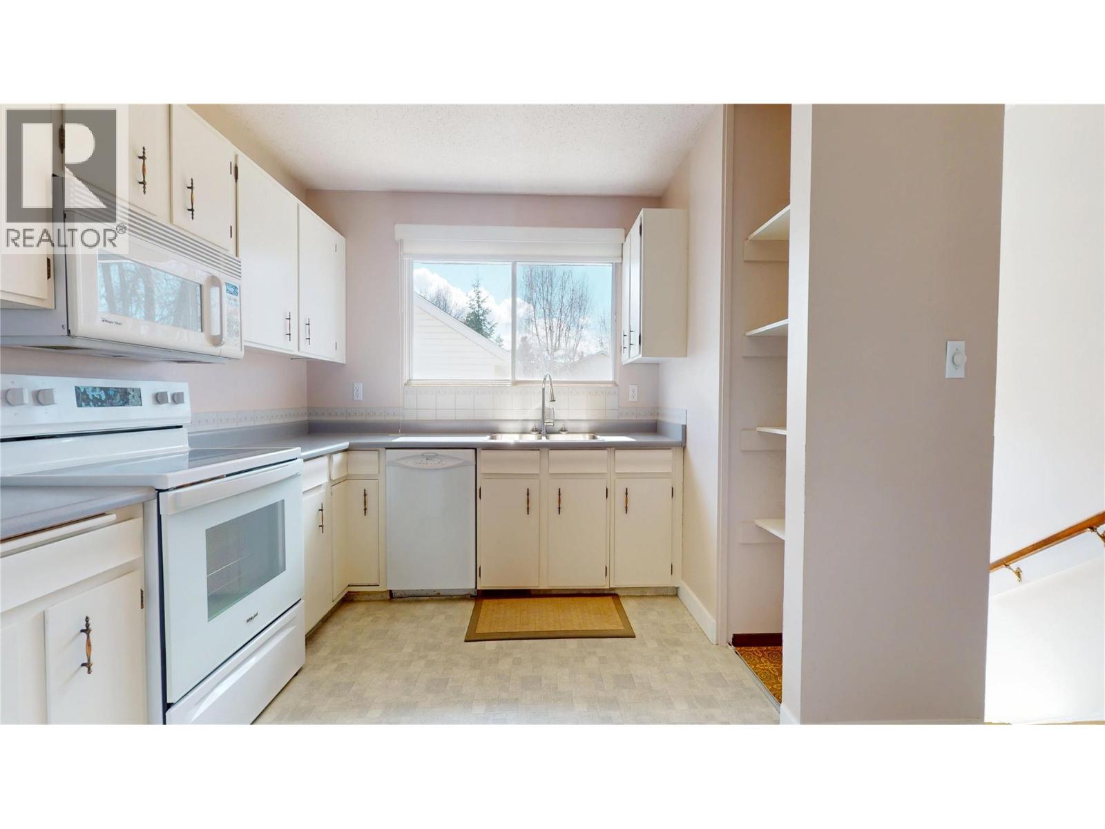 2509 3rd Street S, Cranbrook