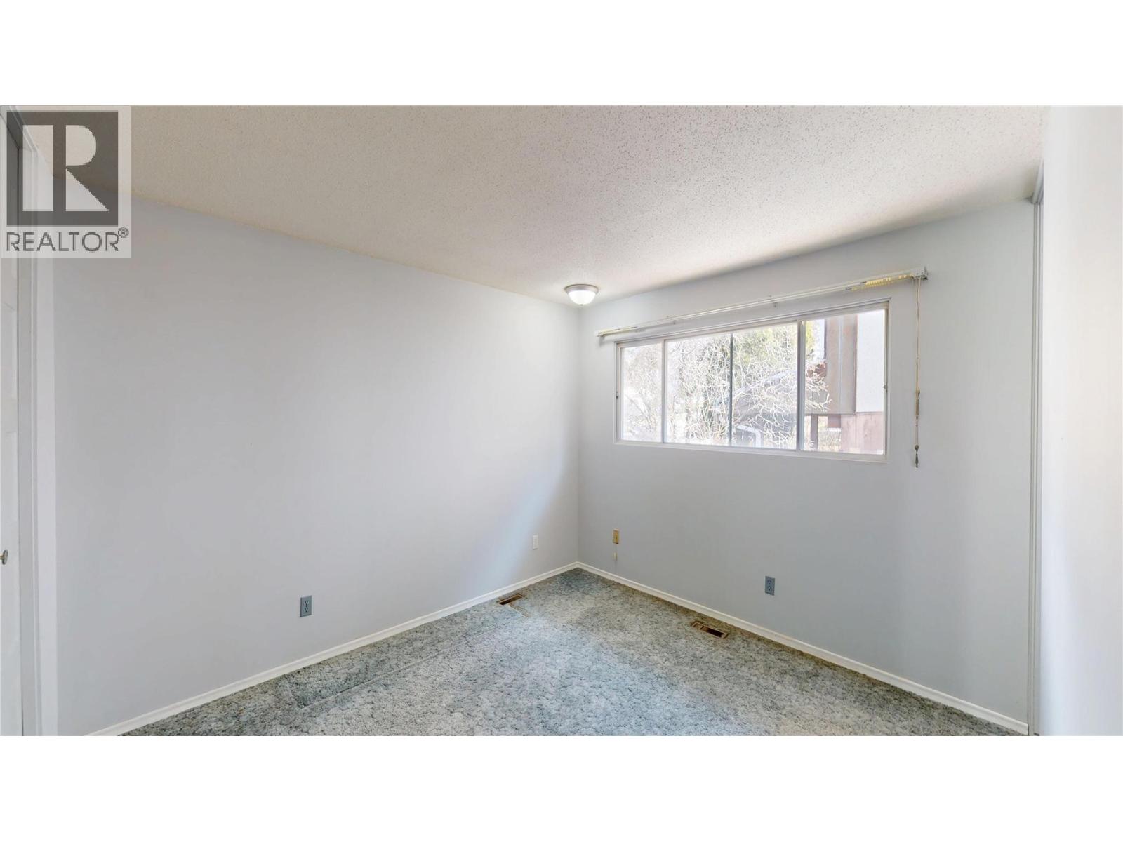 2509 3rd Street S, Cranbrook