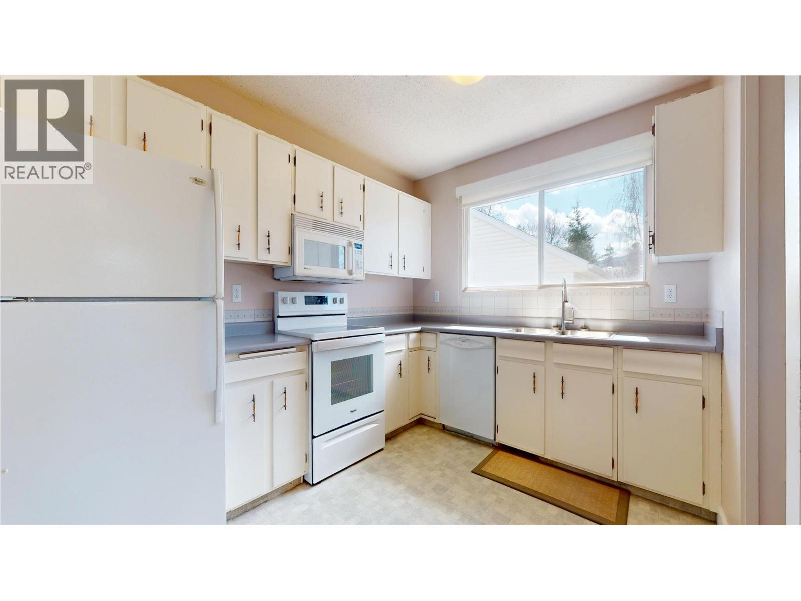 2509 3rd Street S, Cranbrook