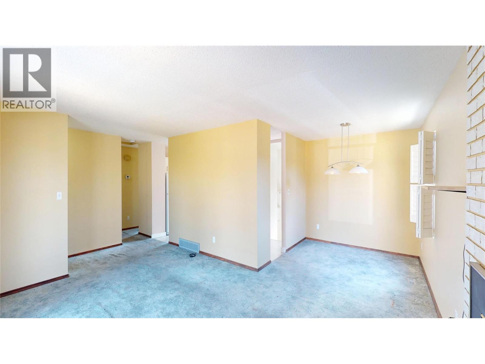 2509 3rd Street S, Cranbrook