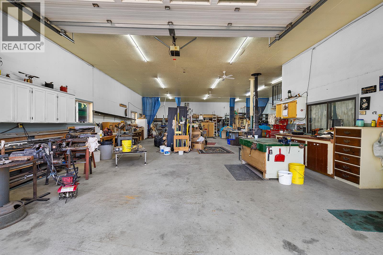 1958 RYKERTS Road, Lister