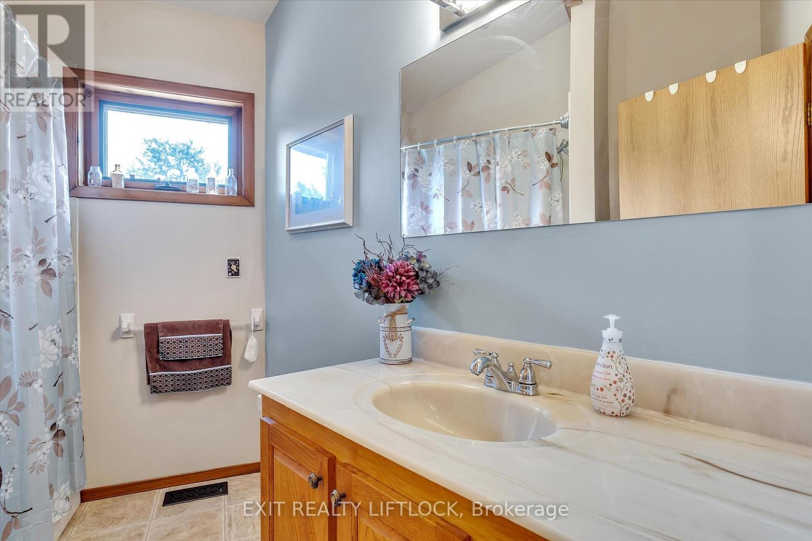 25 BALSAM ROAD - 20