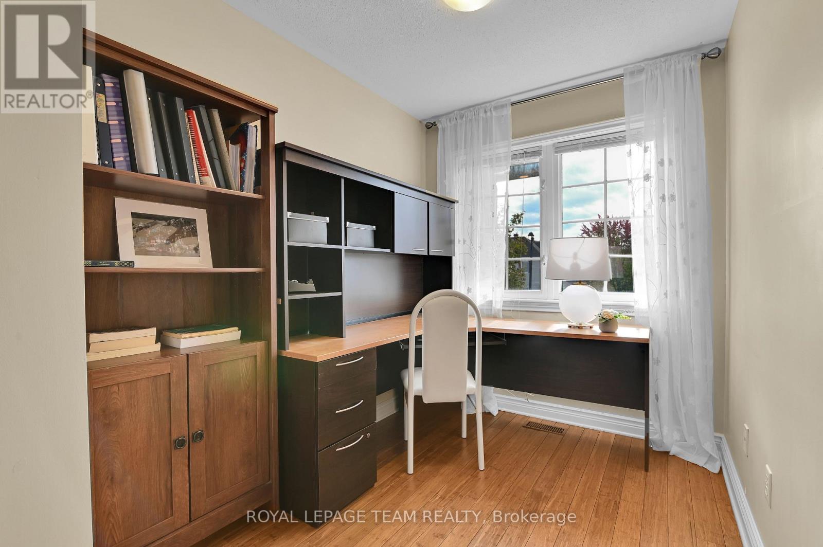 756 KILBIRNIE DRIVE - 24