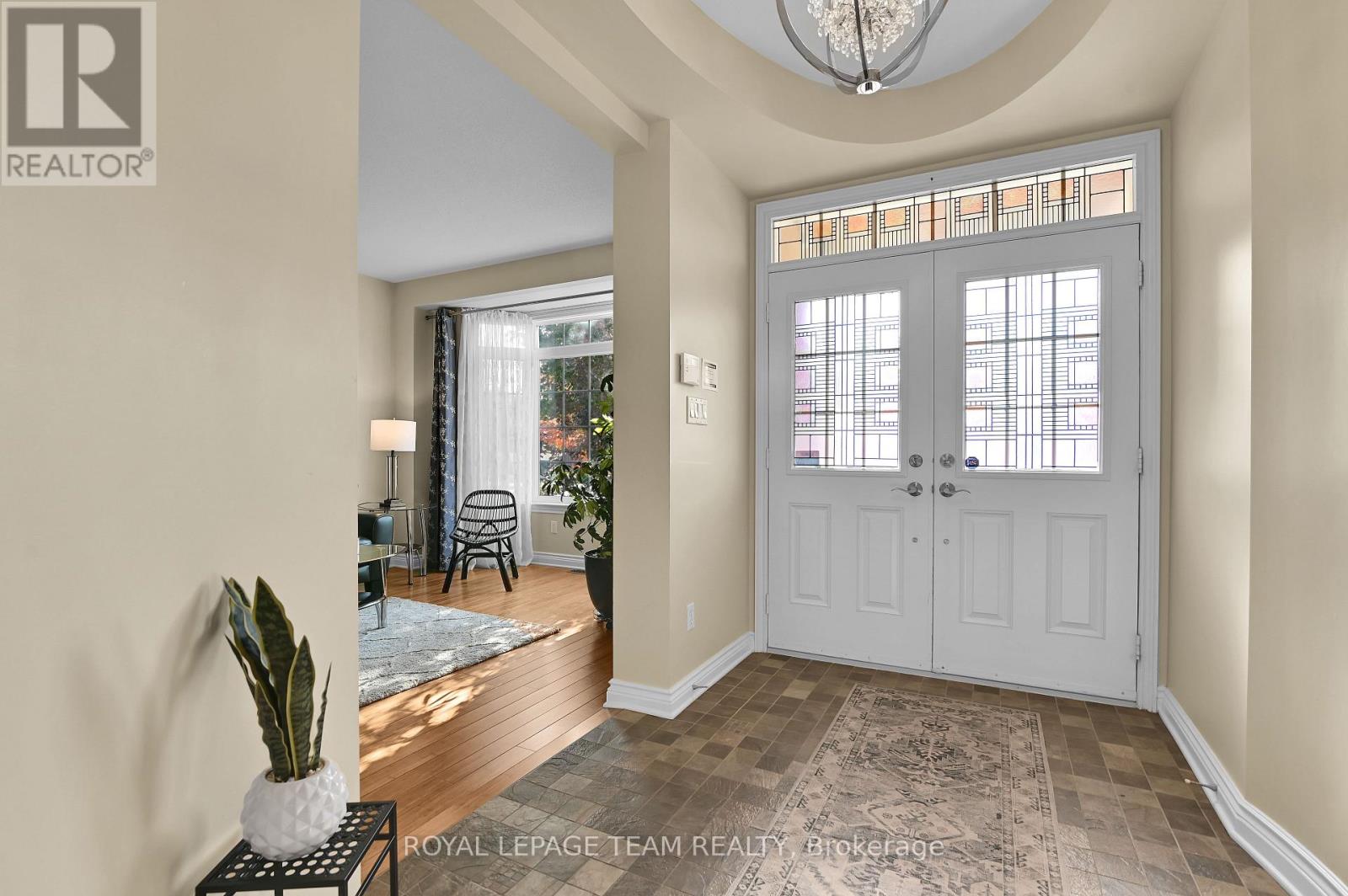 756 KILBIRNIE DRIVE - 3