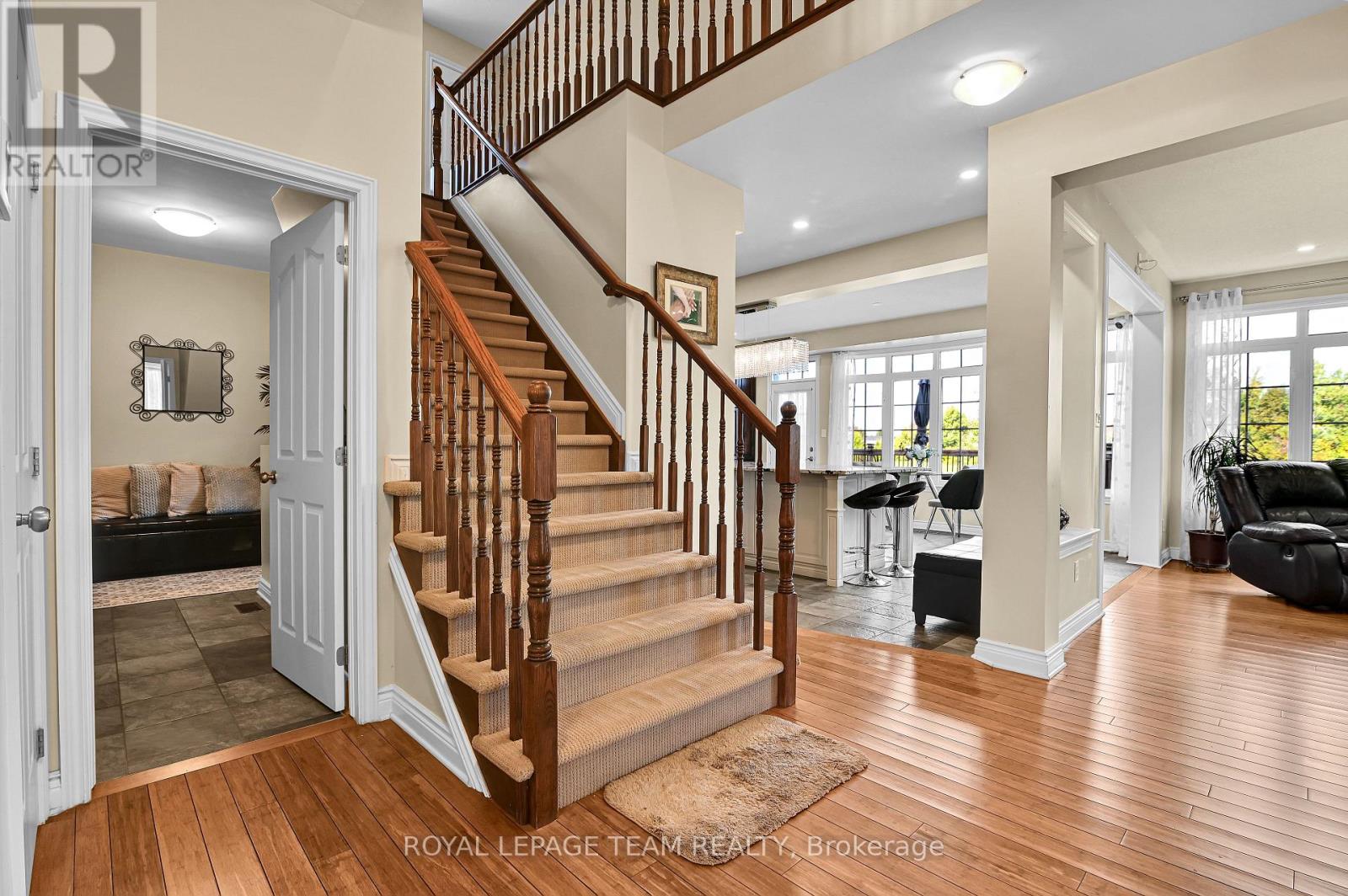 756 KILBIRNIE DRIVE - 6