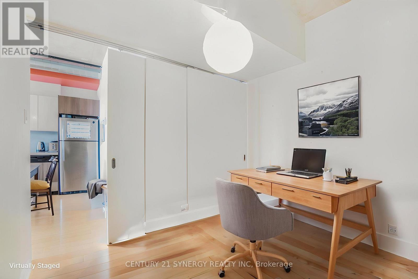 #633 340 MCLEOD STREET - 10