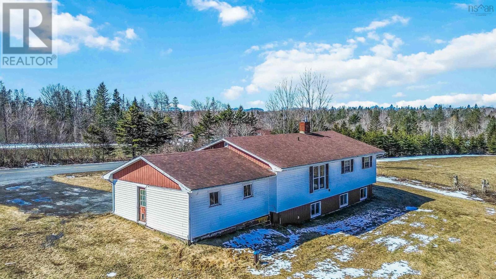 Property 26 of 28 of 1317 Gospel Road