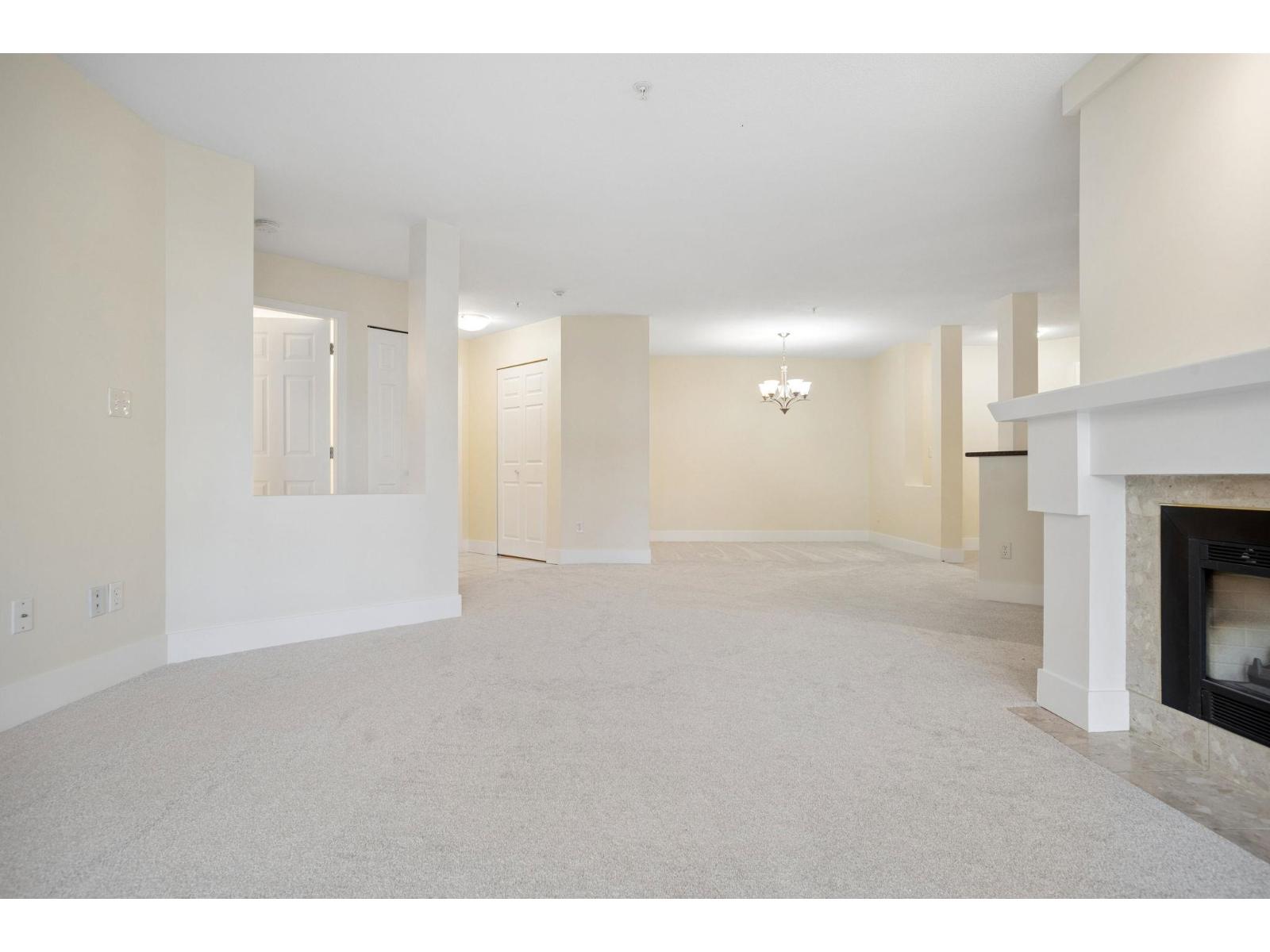 220 22025 48 AVENUE, Langley