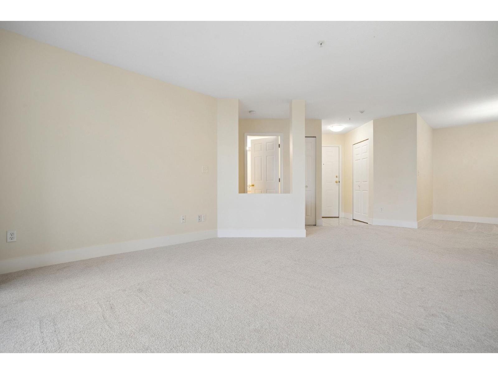 220 22025 48 AVENUE, Langley