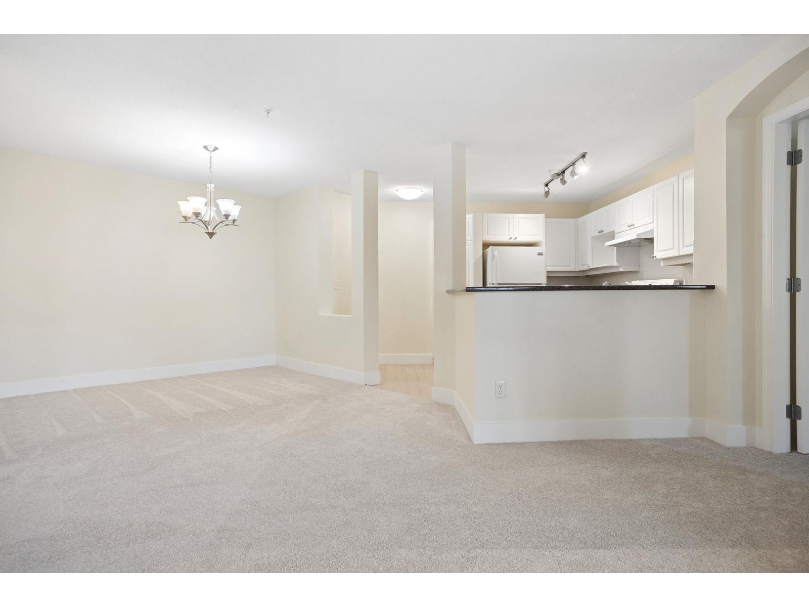 220 22025 48 AVENUE, Langley