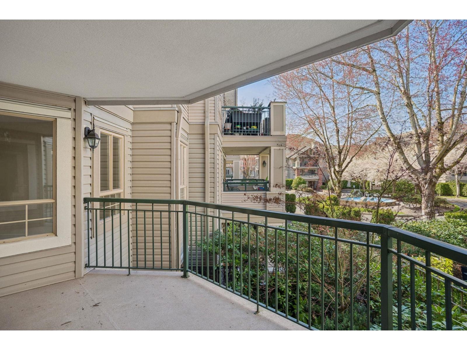 220 22025 48 AVENUE, Langley