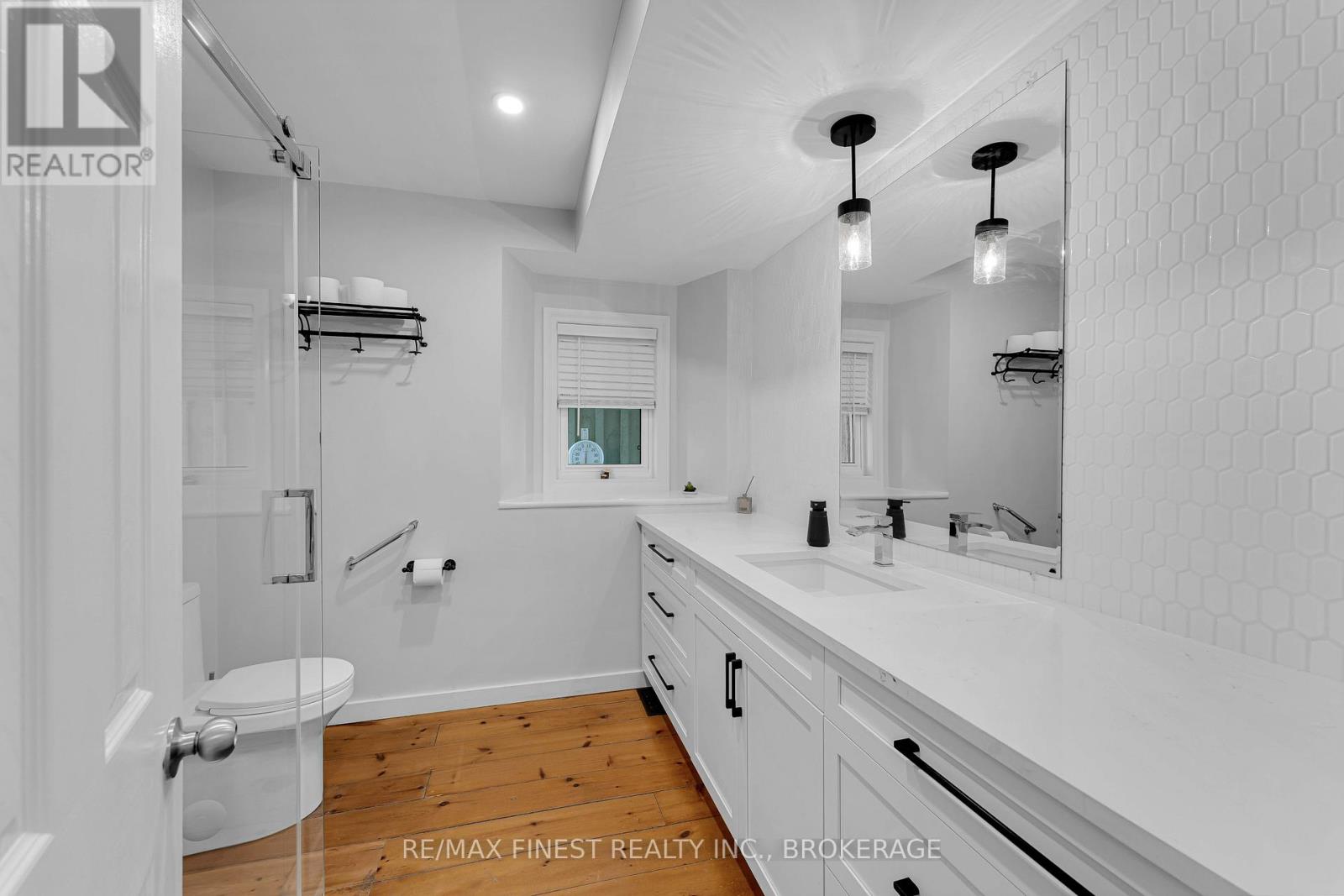 89 FINLAY STREET - 27